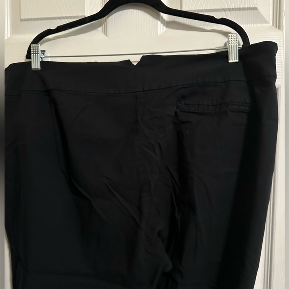 Lane Bryant Right Fit (Blue Circle) Brown or Black Slacks Size 4 & 5 (20 or 22) - Picture 12 of 12